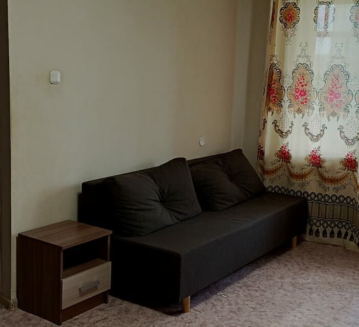 Сдаётся 2-комнатная квартира, 42 м²