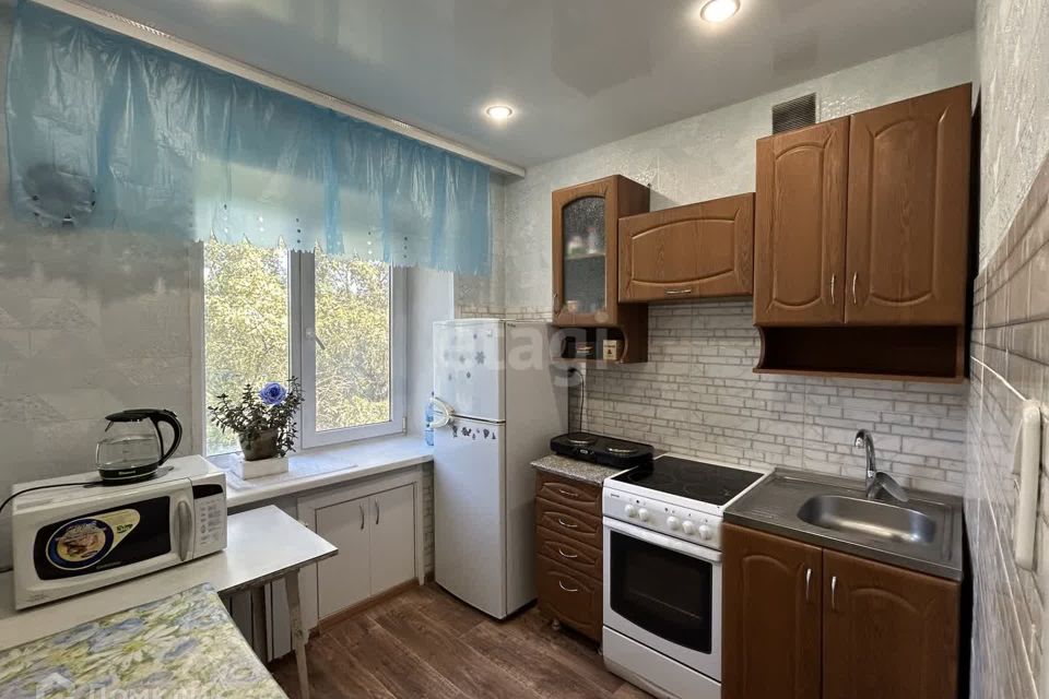 Продаётся 3-комнатная квартира, 53.8 м²