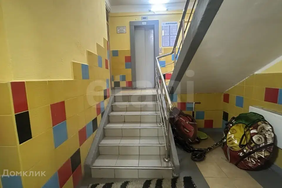 Продаётся 3-комнатная квартира, 63.6 м²