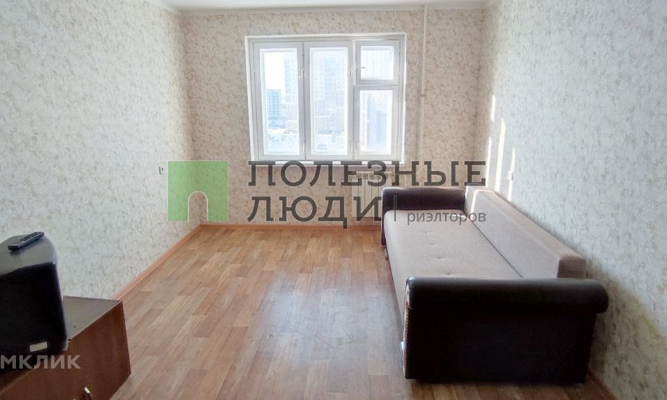 Продаётся 2-комнатная квартира, 60.8 м²