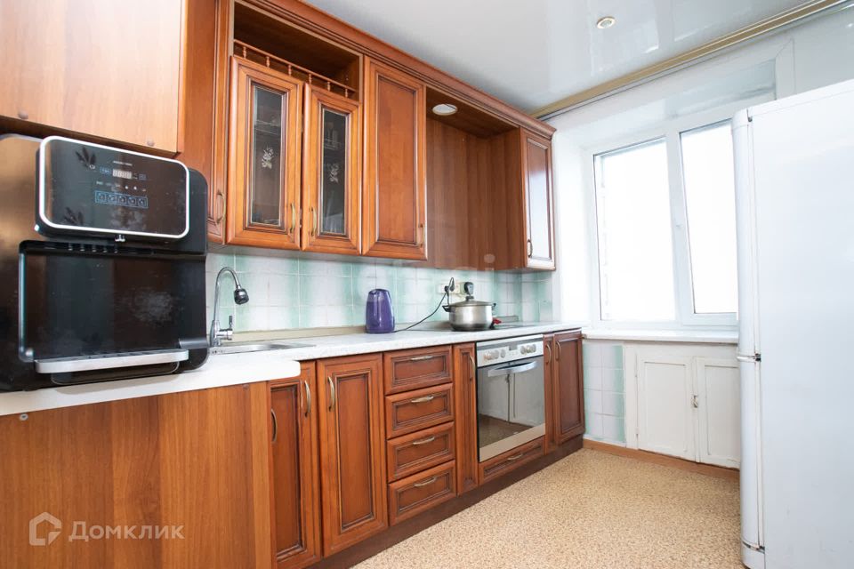 Продаётся 3-комнатная квартира, 62.1 м²