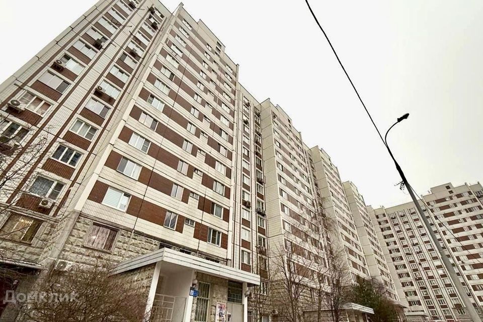 Продаётся 4-комнатная квартира, 108 м²