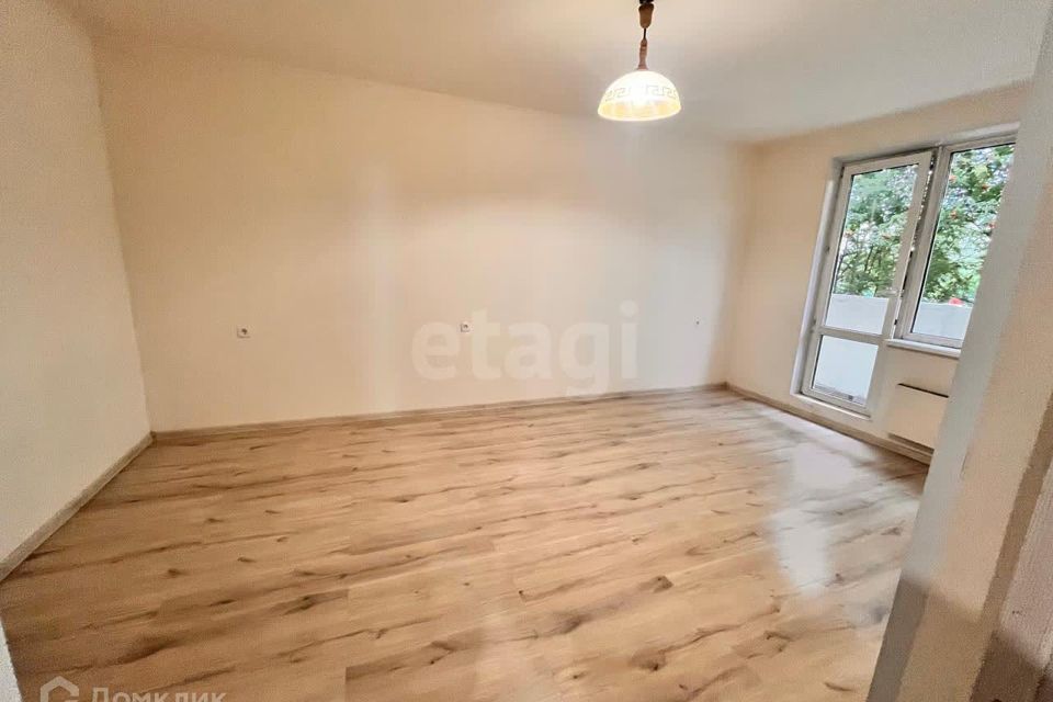 Продаётся 1-комнатная квартира, 36.8 м²