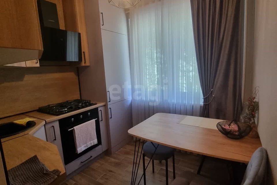 Сдаётся 2-комнатная квартира, 40 м²