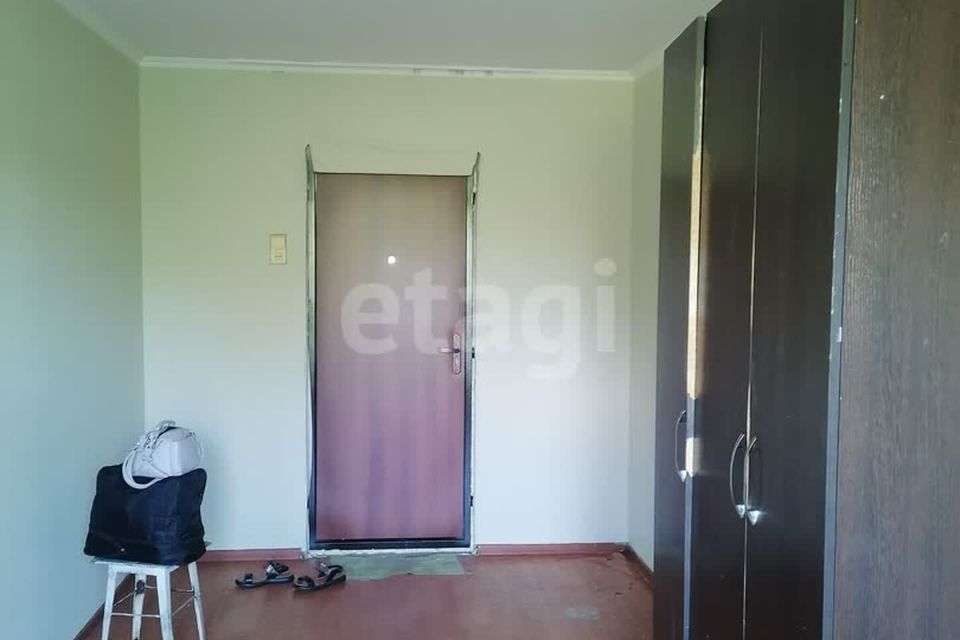 Продаётся комната в 1-комн. квартире, 14 м²