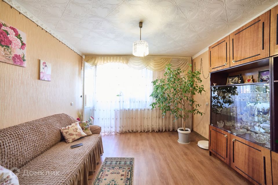 Продаётся 2-комнатная квартира, 50.5 м²