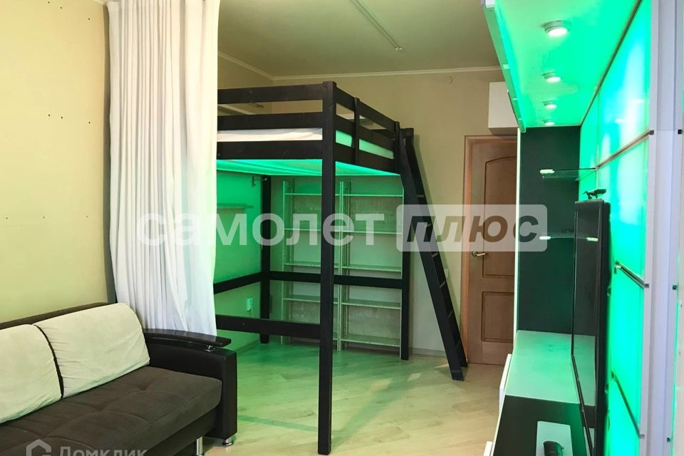 Сдаётся 1-комнатная квартира, 37 м²