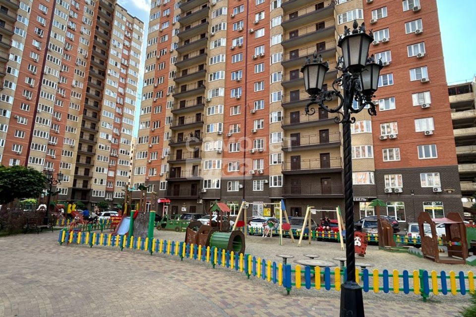 Продаётся 1-комнатная квартира, 39.6 м²