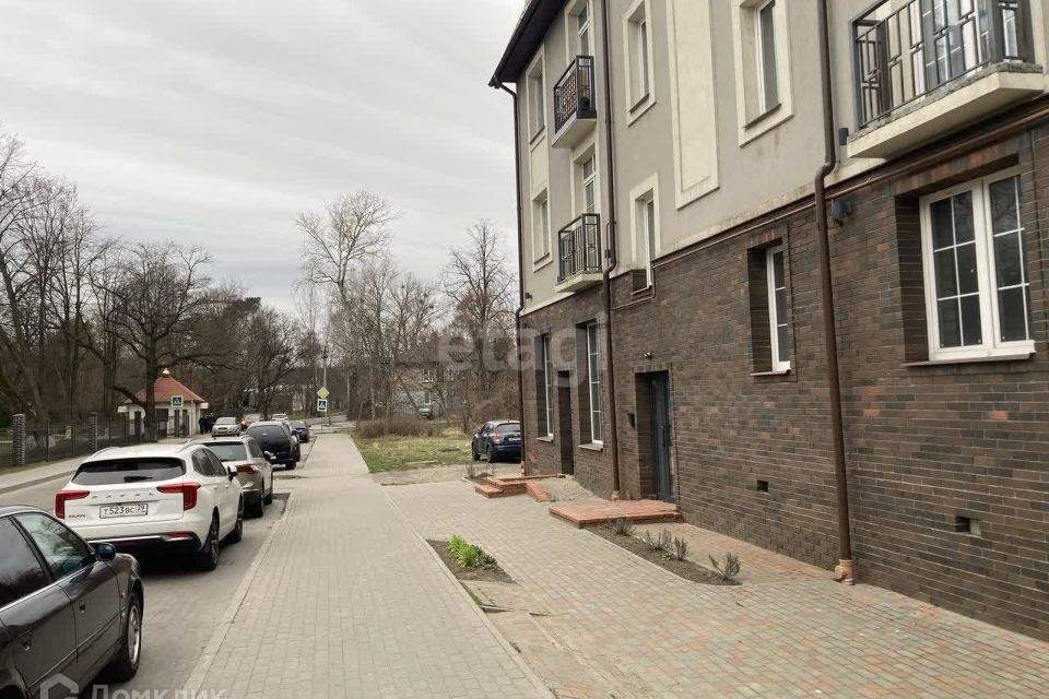 Продаётся 3-комнатная квартира, 93.43 м²