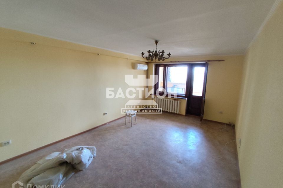 Продаётся 4-комнатная квартира, 94 м²