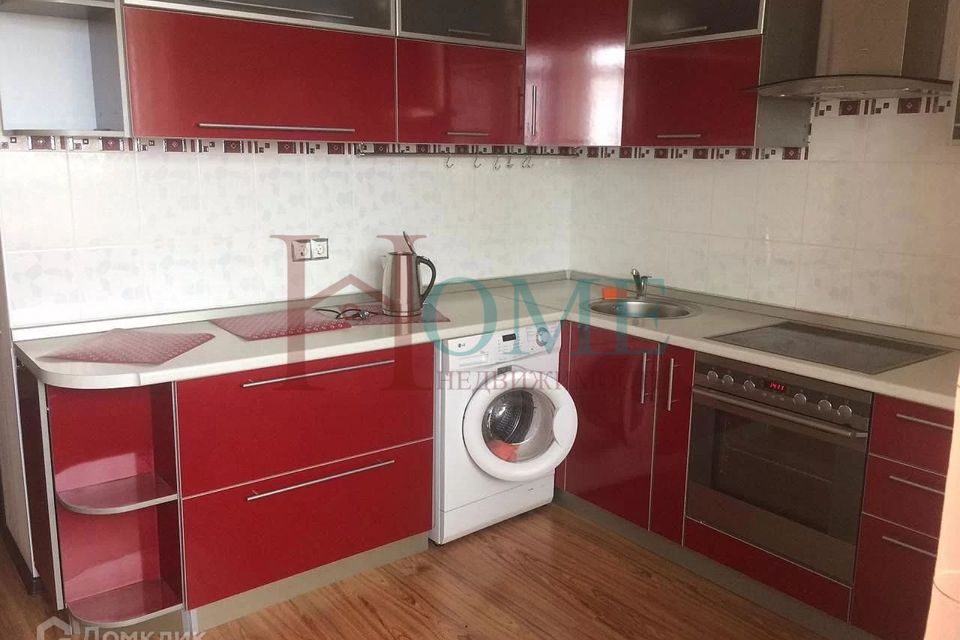 Сдаётся 1-комнатная квартира, 42 м²