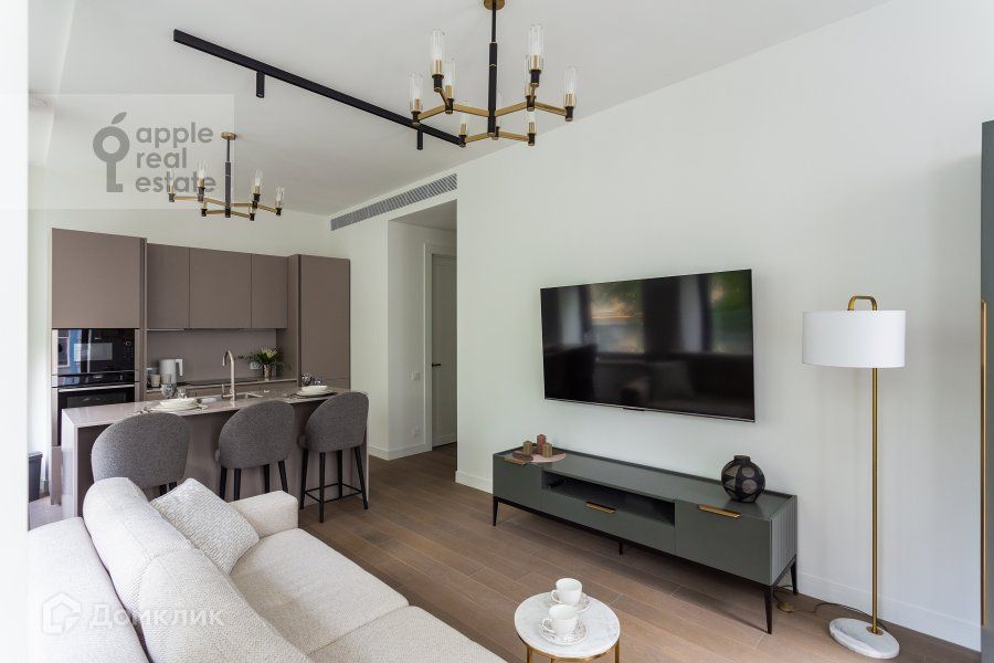 Сдаётся 2-комнатная квартира, 57.2 м²