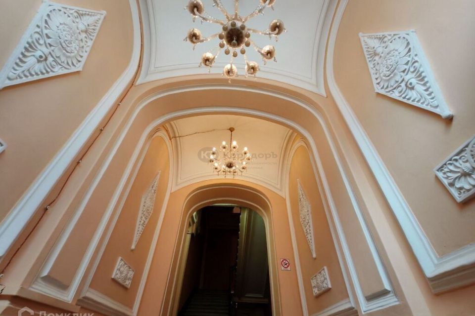 Продаётся 4-комнатная квартира, 126.5 м²