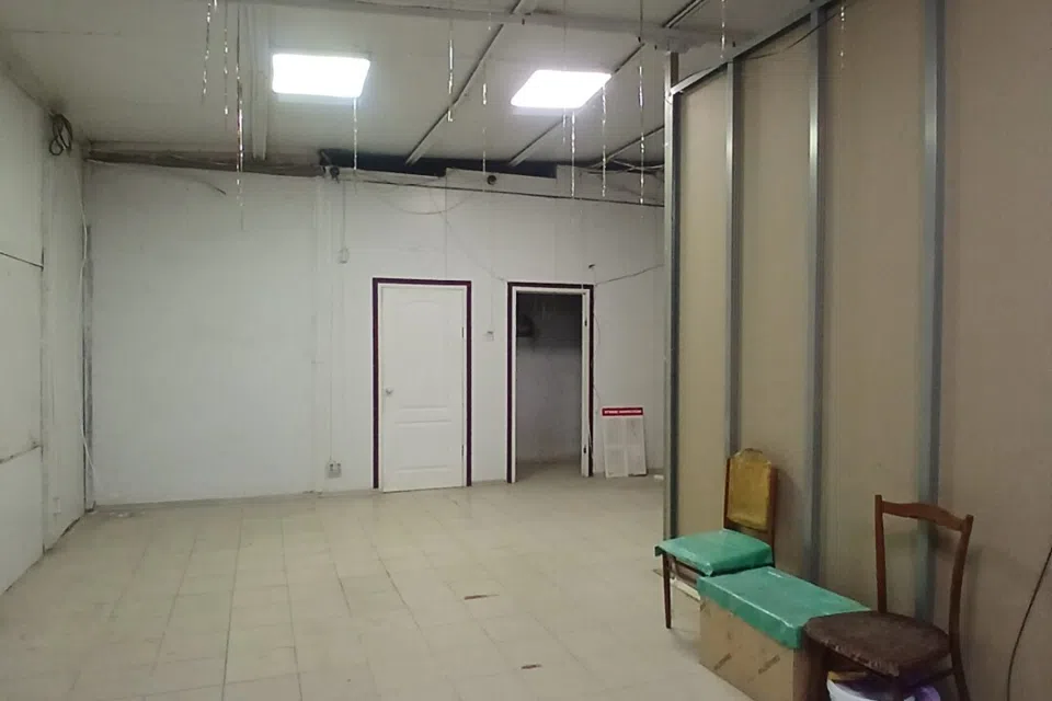 Сдаётся торговое помещение, 99.9 м²
