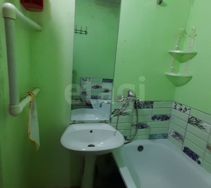 Продаётся 2-комнатная квартира, 49.6 м²