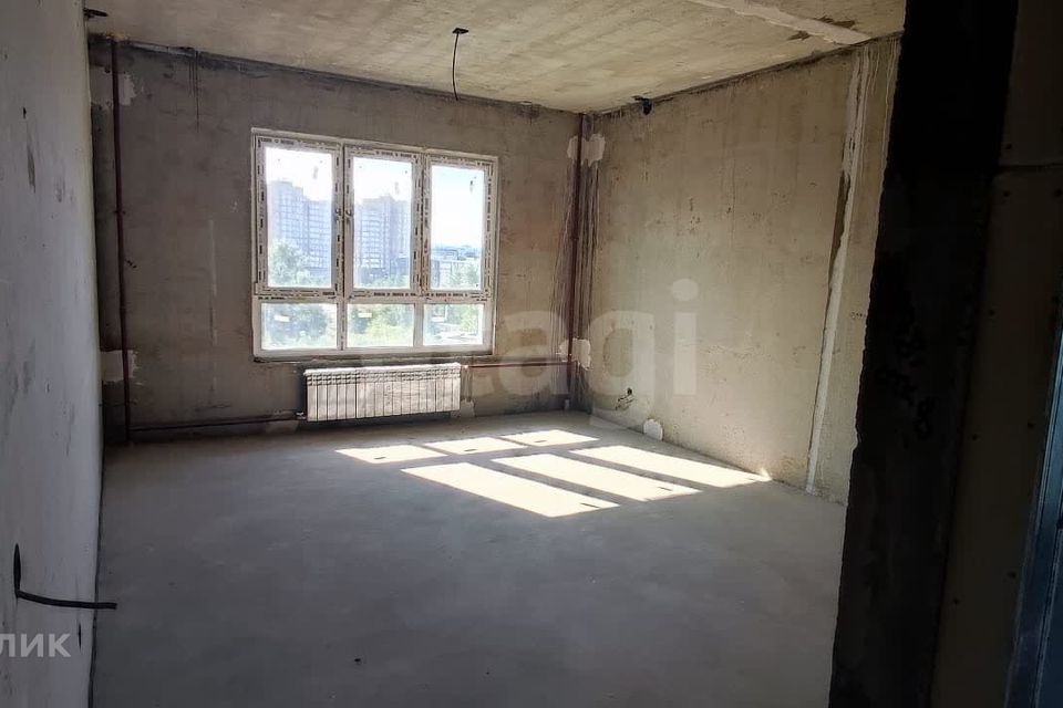 Продаётся 2-комнатная квартира, 42.8 м²