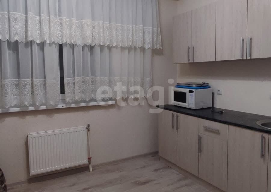 Продаётся 1-комнатная квартира, 41.1 м²