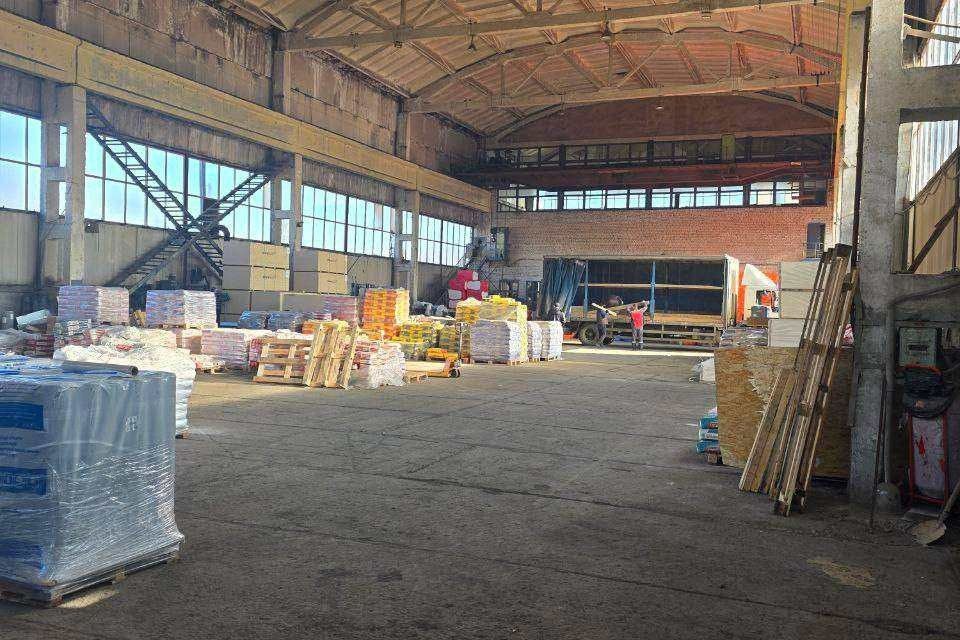 Сдаётся склад, 2000 м²