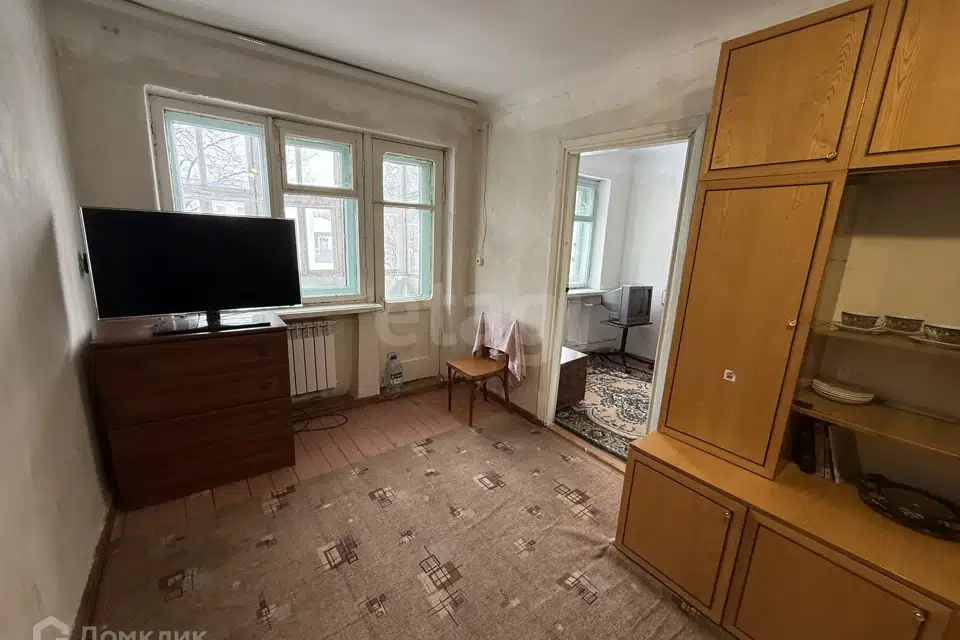 Продаётся 2-комнатная квартира, 42.3 м²