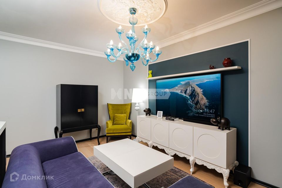 Продаётся 3-комнатная квартира, 97.3 м²