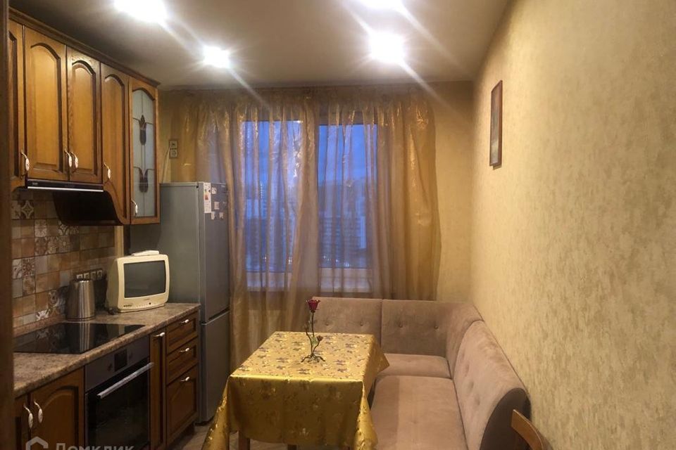 Сдаётся 1-комнатная квартира, 38 м²