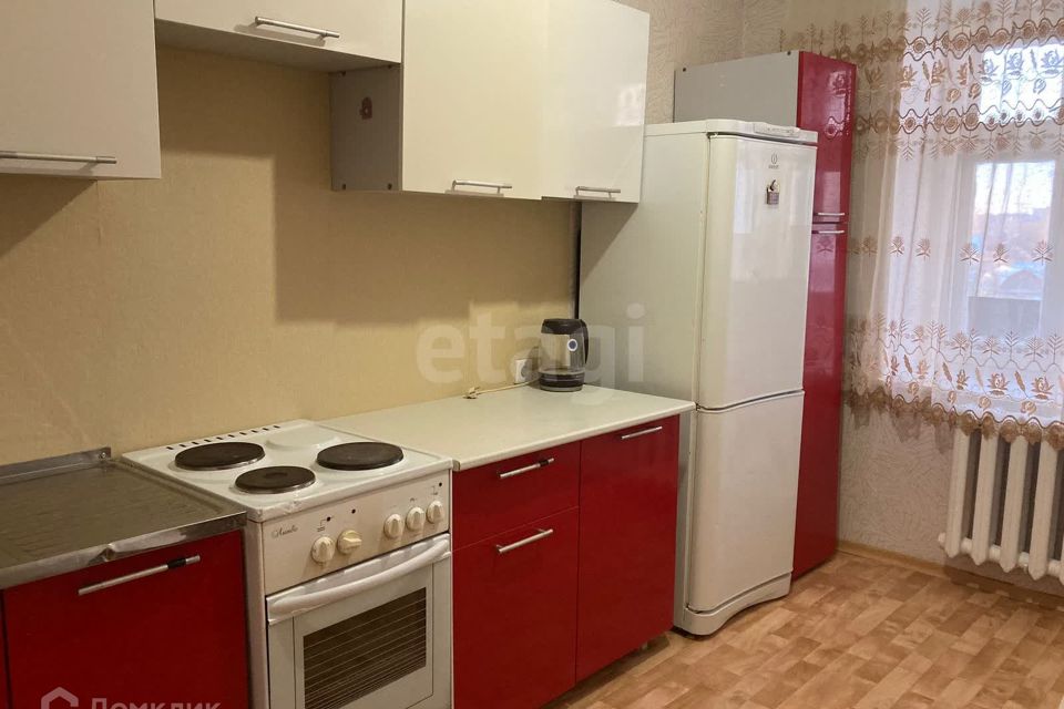 Продаётся 3-комнатная квартира, 58.8 м²