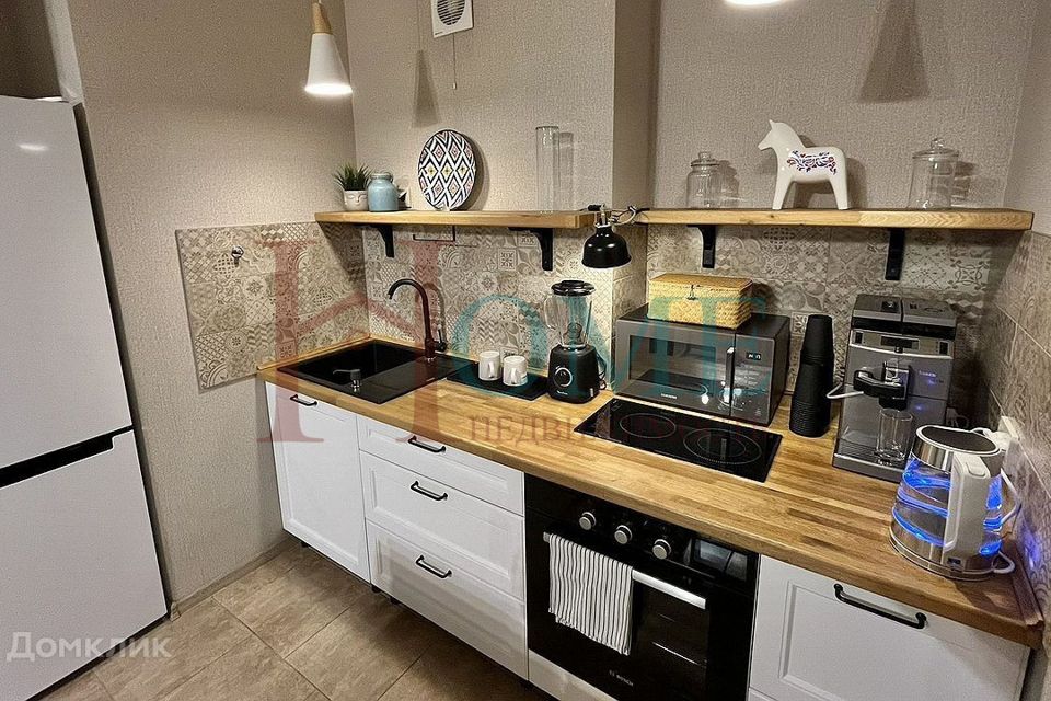 Сдаётся 2-комнатная квартира, 48 м²
