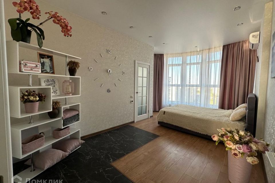 Продаётся 2-комнатная квартира, 83.8 м²