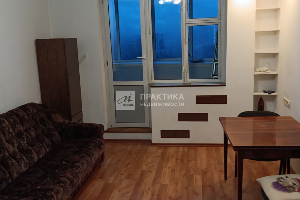 Сдаётся 1-комнатная квартира, 38 м²