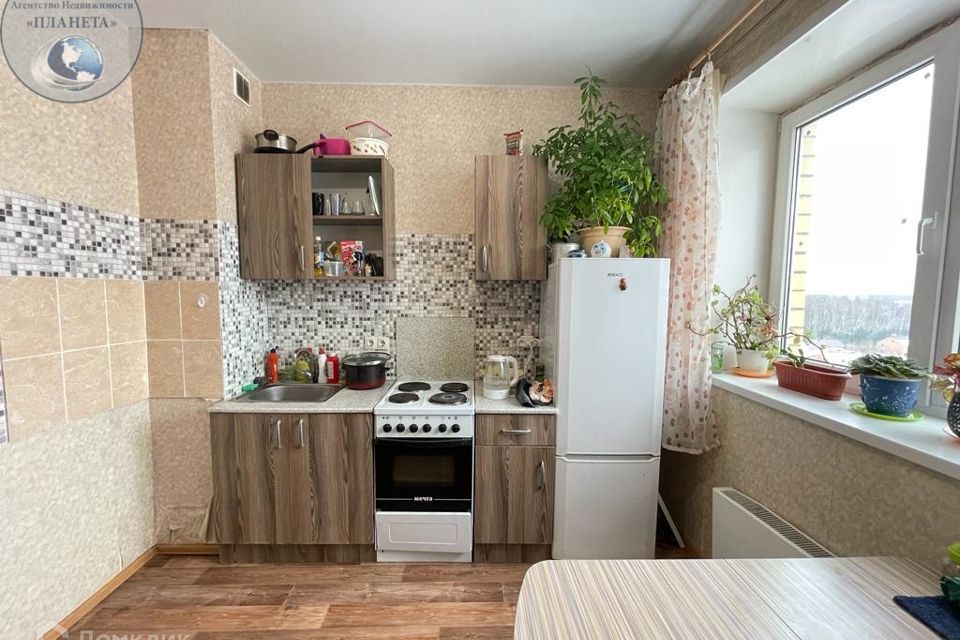 Продаётся 4-комнатная квартира, 103.5 м²