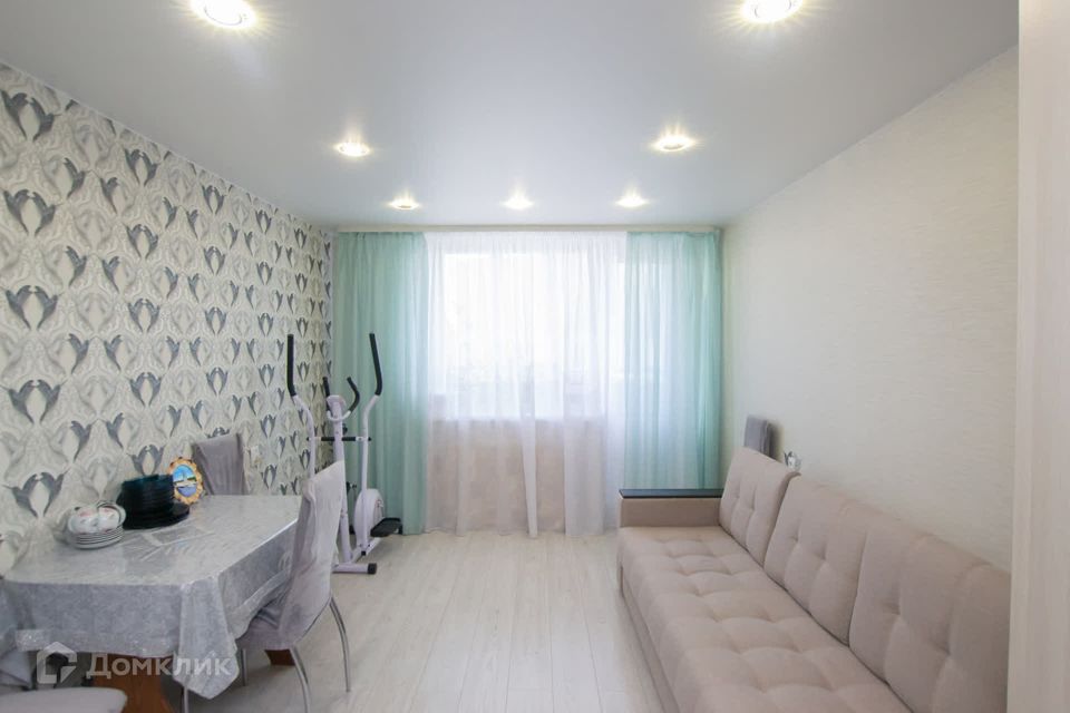 Продаётся 3-комнатная квартира, 57.5 м²