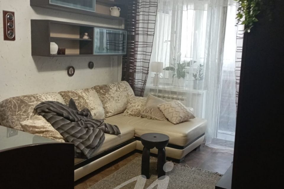 Сдаётся 1-комнатная квартира, 40 м²