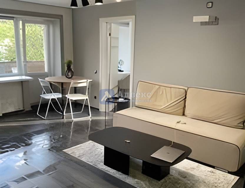 Продаётся 2-комнатная квартира, 42.4 м²