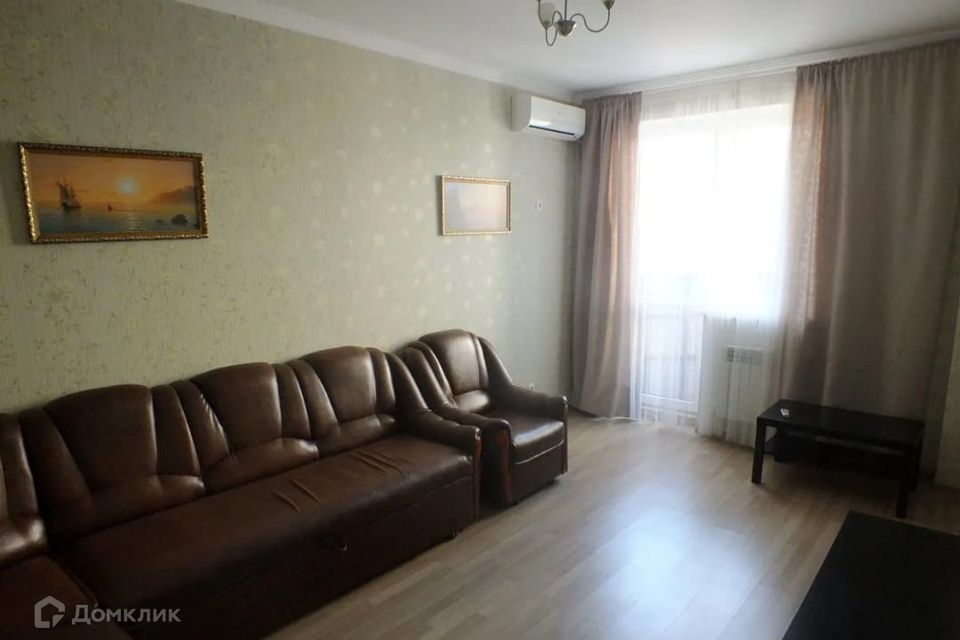 Сдаётся 1-комнатная квартира, 40 м²