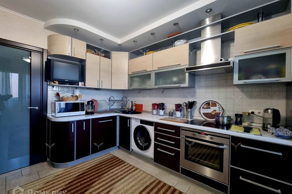 Продаётся 2-комнатная квартира, 62.3 м²