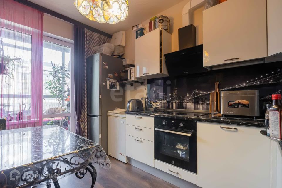 Продаётся 1-комнатная квартира, 39.6 м²