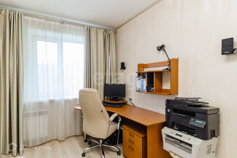 Продаётся 4-комнатная квартира, 76.9 м²