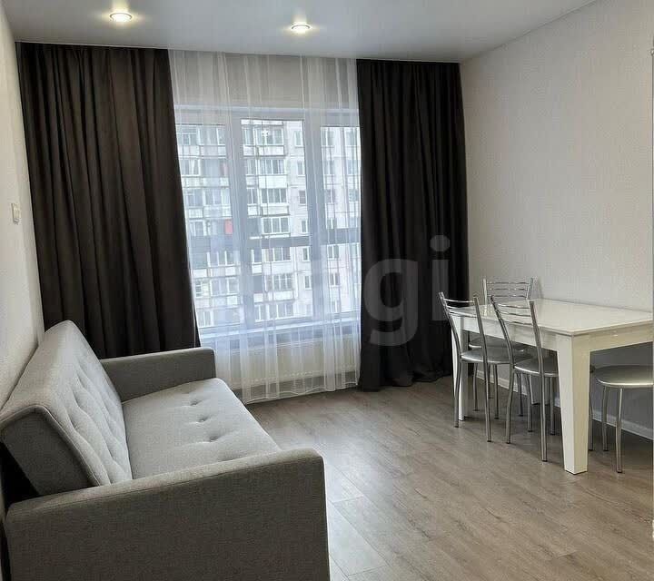 Сдаётся 2-комнатная квартира, 42 м²