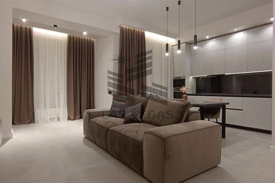 Сдаётся 4-комнатная квартира, 96 м²