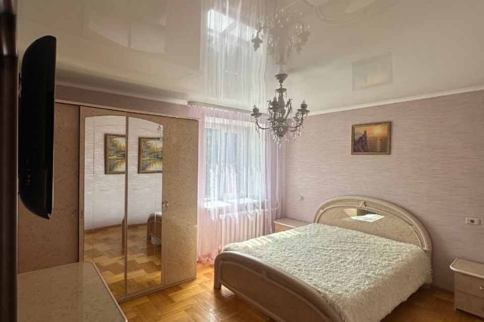 Сдаётся 3-комнатная квартира, 100 м²