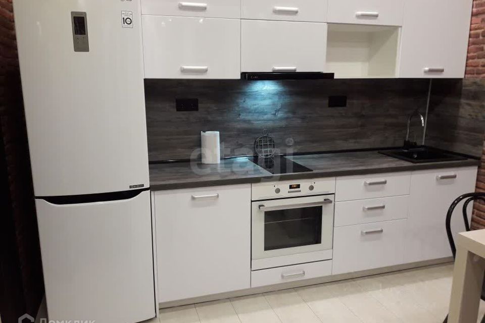 Сдаётся студия, 38 м²