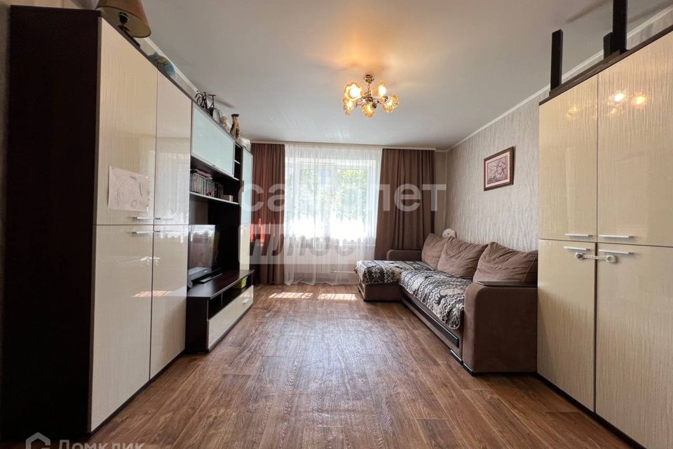 Продаётся 2-комнатная квартира, 49.8 м²