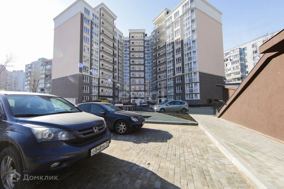 Продаётся 2-комнатная квартира, 69.04 м²