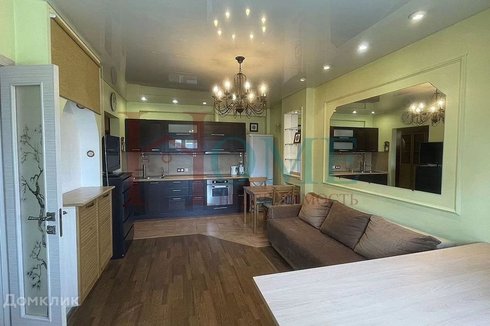 Сдаётся 1-комнатная квартира, 50 м²