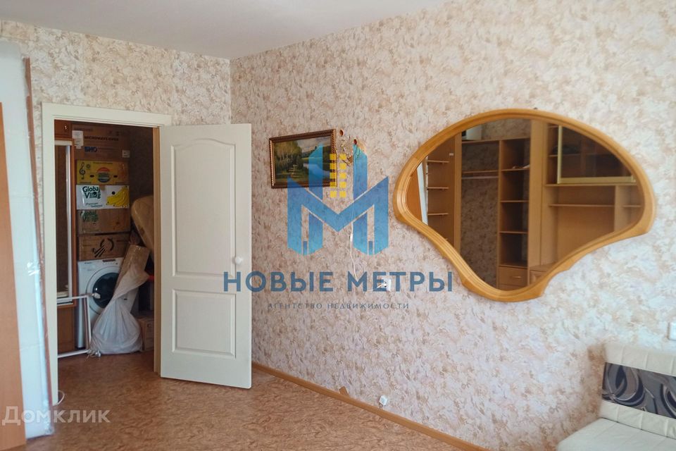 Продаётся 1-комнатная квартира, 42.2 м²