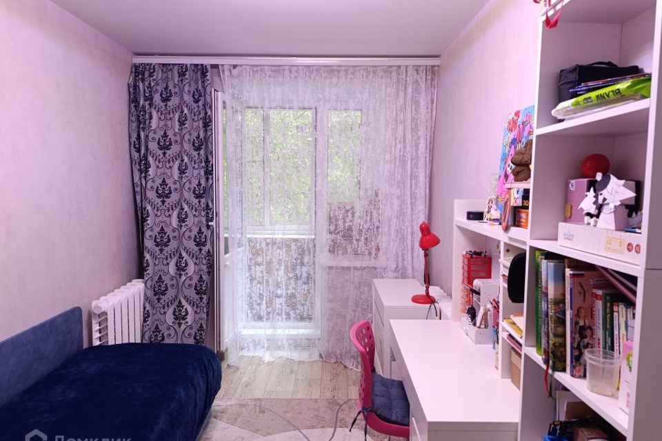 Продаётся 3-комнатная квартира, 64 м²
