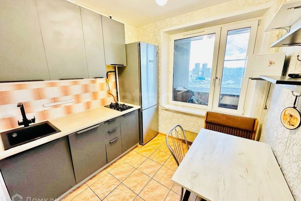 Продаётся 1-комнатная квартира, 38.6 м²