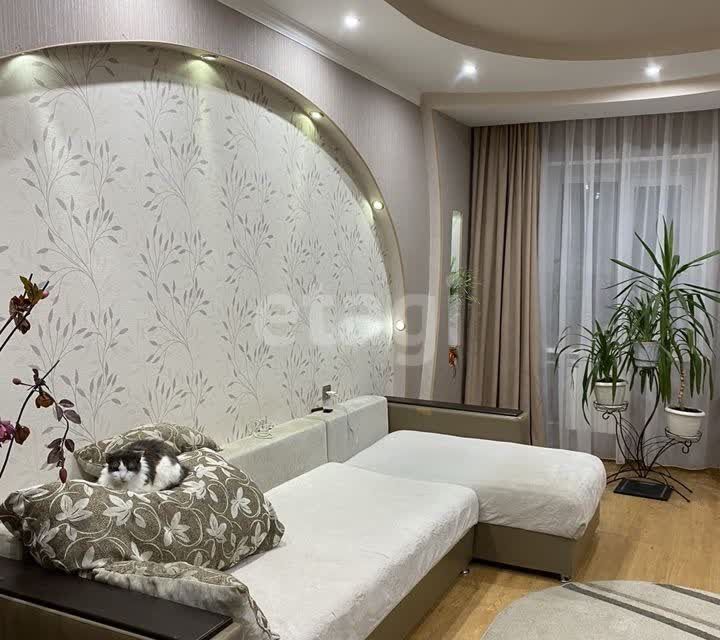 Продаётся 3-комнатная квартира, 70.4 м²