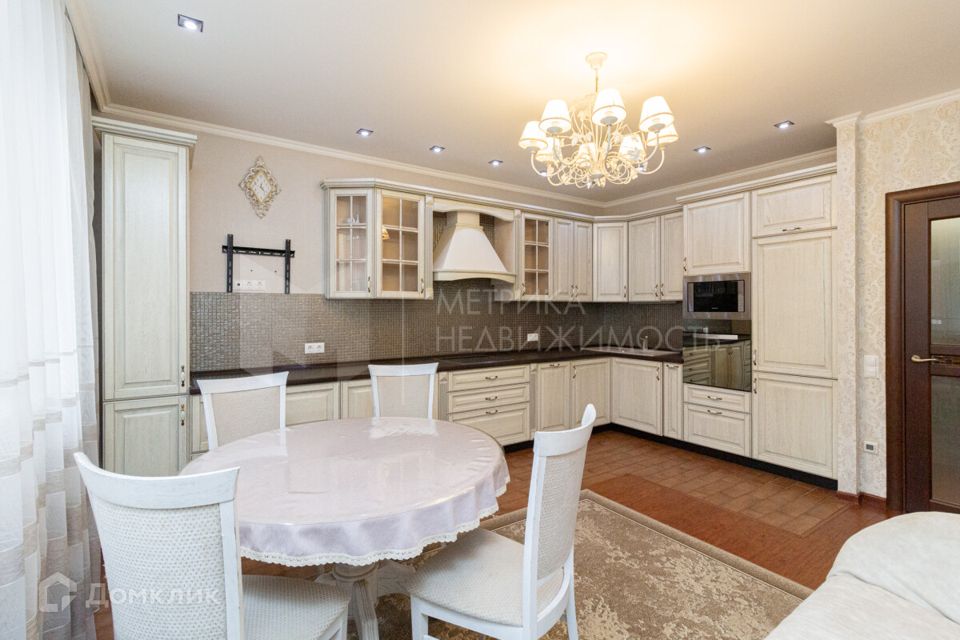 Продаётся 2-комнатная квартира, 88.2 м²
