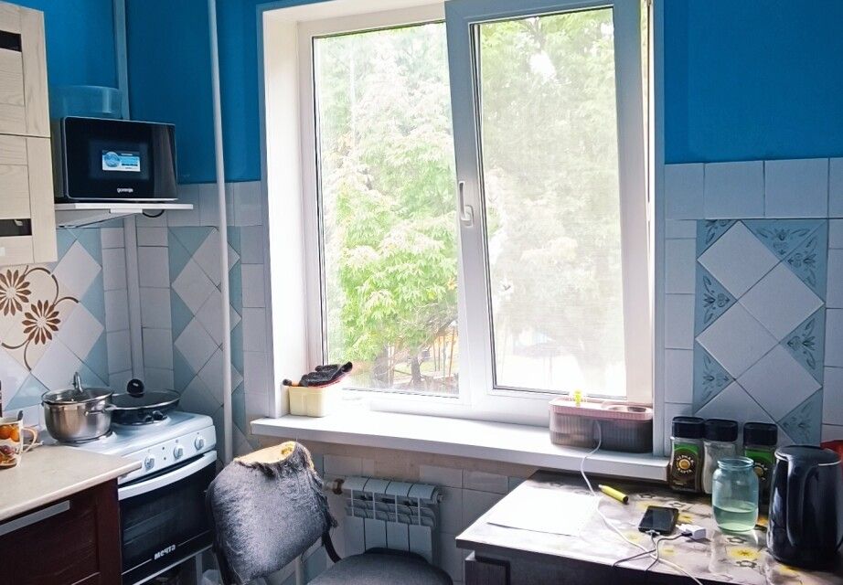 Продаётся 4-комнатная квартира, 61 м²